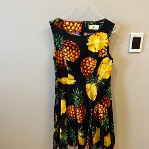 Aloha! What a fun dress for a themed or summer party!